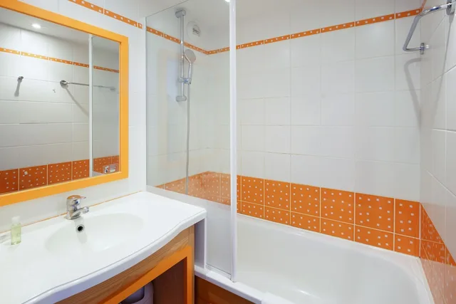 1 Bedroom, Duplex, Apartment, Double Bed, Sea View, Sofa, Balcony، PIERRE AND VACANCES RESIDENCE LA CORNICHE DE LA PLAGE 2/2