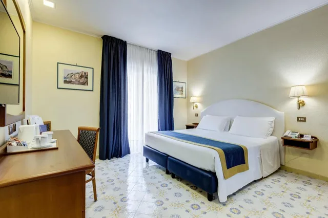 غرفة رباعية بسرير بطابقين بشرفة، Best Western Hotel La Solara 3/6