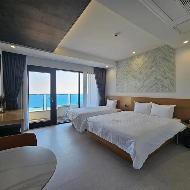 Ocean, Deluxe, Twin Beds، Songjeong Olla Hotel 3/10