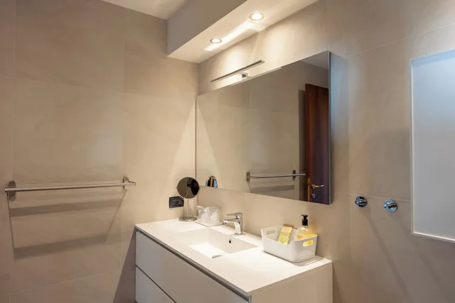 جناح فاخر بسرير كينج مع أريكة، Hotel Gardenia 9/10
