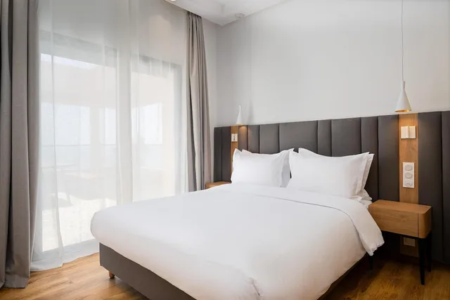 شقة بانورامية بسرير كينج بإطلالة على البحر بغرفتي نوم، Radisson Residences Taghazout Bay 6/10