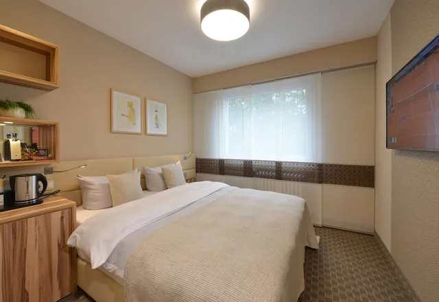 غرفة مفردة بسرير كوين، Parkhotel Oberhausen 3/4