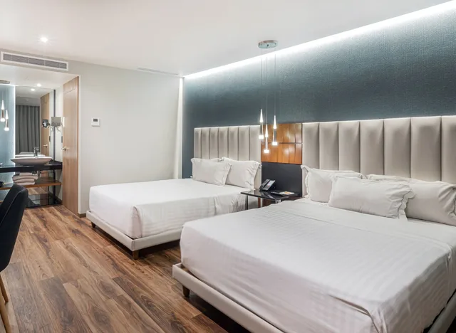غرفة تنفيذية بسريرين مزدوجين، Hotel Real del Río 1/6