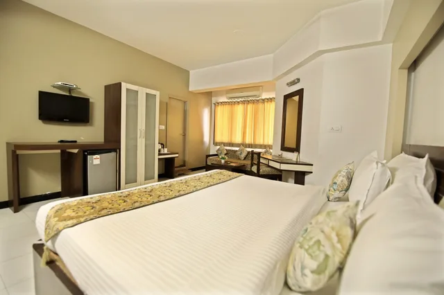 Super, Deluxe, Double Bed، Ashish Palace 7/10