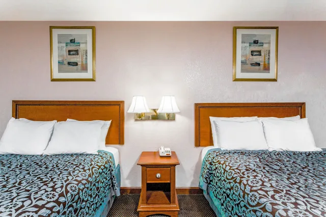 غرفة بسريرين مزدوجين، Days Inn by Wyndham Wurtsboro 4/5