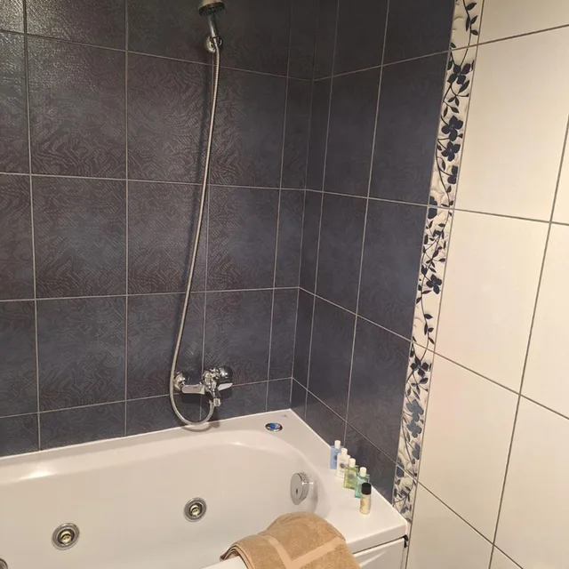 جناح جونيور بإطلالة على الجبل، MELEGOS HOTEL 1/3