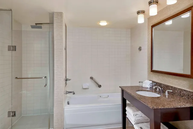 جناح بسريرين مزدوجين، Westin Trillium House Blue Mountain 4/4