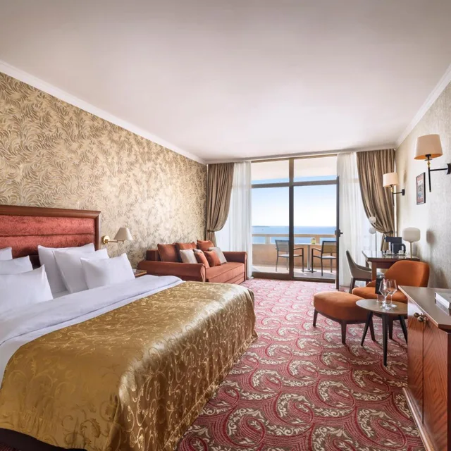 غرفة ديلوكس مزدوجة بإطلالة على البحر بشرفة، Remisens Hotel Metropol 1/5