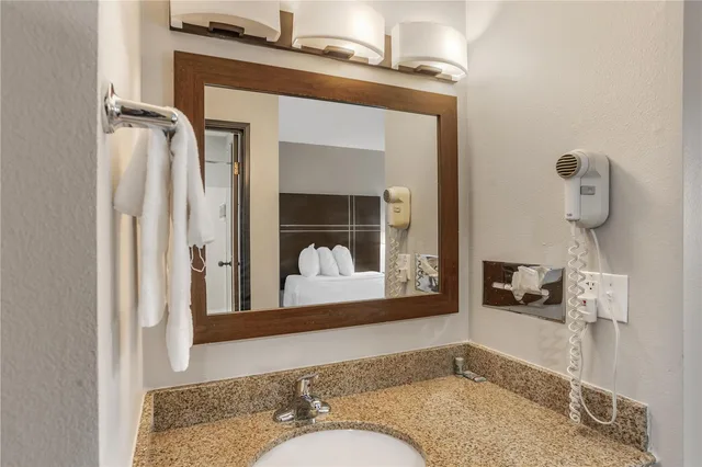 غرفة بسريرين مزدوجين، Best Western Shippensburg Hotel 5/8