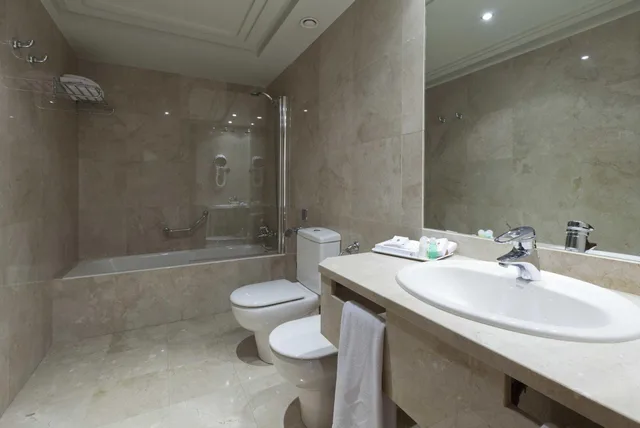 Single Room, Hotel Bahia 8/17