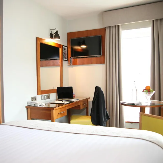 غرفة مفردة، Treacys Hotel Waterford 3/8