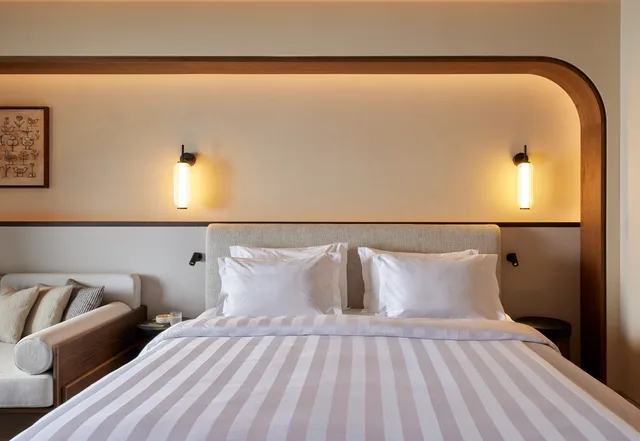 Suite 1 Bedroom The Collection Premium Sea View، Daios Cove 3/6
