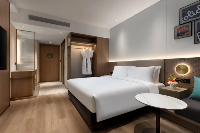 غرفة قياسية بسرير فردي، Holiday Inn Shanghai Jing'an by IHG 6/10
