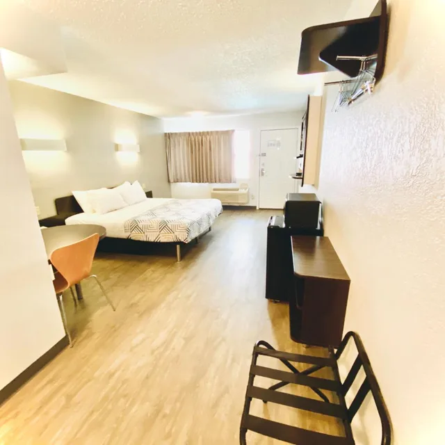 غرفة بسرير كينج، Motel6 Boerne, TX 7/10