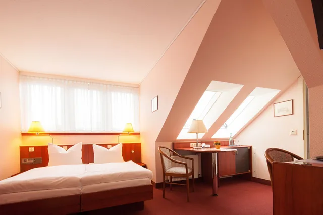 Standard, Double Bed, City View, Hotel Kastanienhof Berlin 5/8