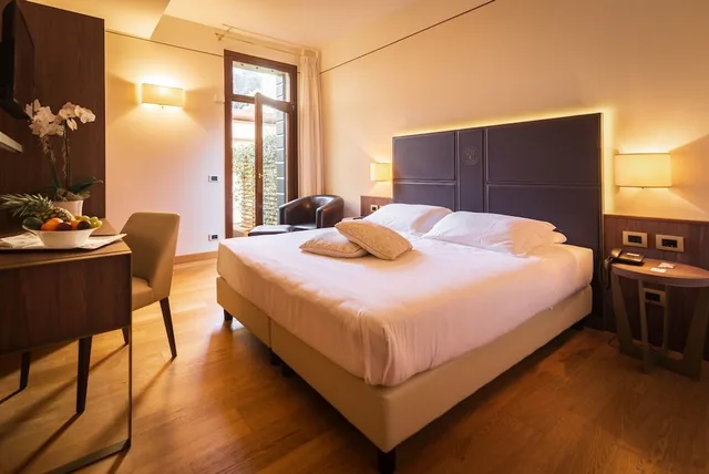 Room, Double Bed, Alla Torre 5/9