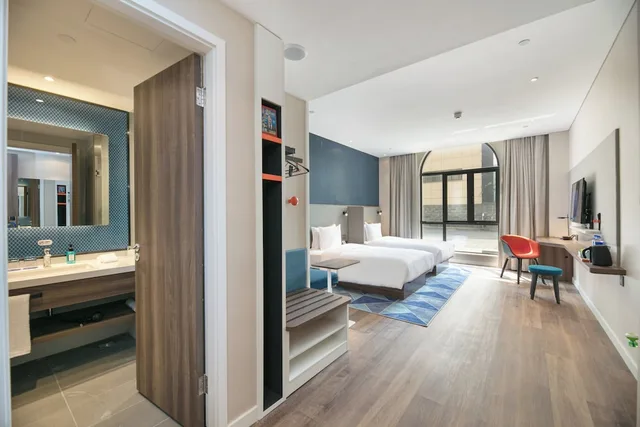 Specialty, Single Bed, Holiday Inn Express Hangzhou Xixi Tourism Zone 2/2