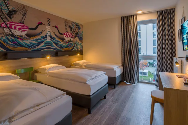 غرفة قياسية ثلاثية، Ramada Encore by Wyndham Munich Messe 2/4