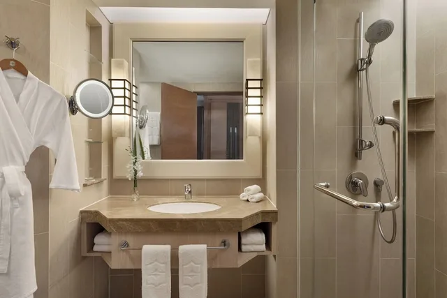 Garden, Deluxe, Twin Beds, Sea View، Shangri-La Rasa Ria Kota Kinabalu 3/3