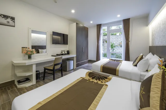 Family, 2 Queen Beds, Minh Chien Hotel 6/9