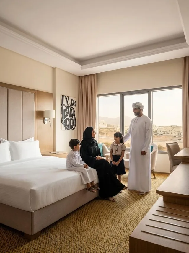 غرفة ديلوكس بسرير كينج بإطلالة على الجبل، Mercure Muscat 2/4