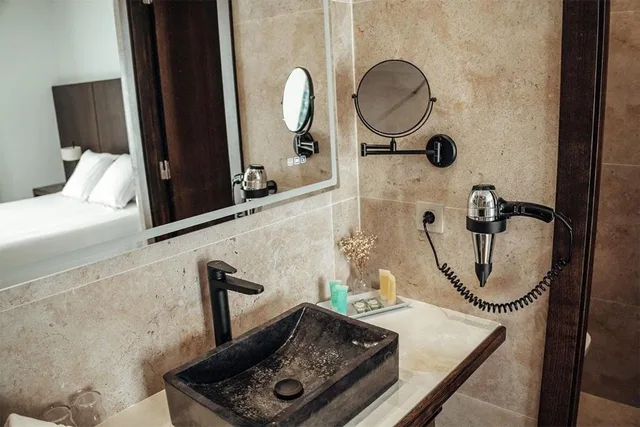 غرفة ديلوكس بسرير كينج، Alba Seleqtta Hotel Spa Resort 1/3