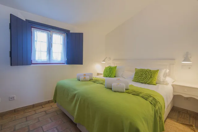 2 Bedrooms, House, King and Twin Beds, Sofa, Kitchenette, Garden Area، Herdade Do Touril 5/10