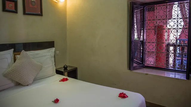 Room, Single, Single Bed, Riad Samsli 1/3