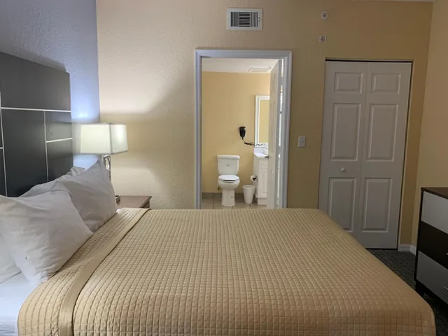 جناح ديلوكس بسرير كينج وسرير كوين بغرفتي نوم، Vacation Village At Parkway 7/10