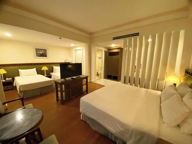غرفة سوبيريور رباعية بسرير كوين وسريرين منفصلين، Phoenix Hotel Vung Tau 6/10