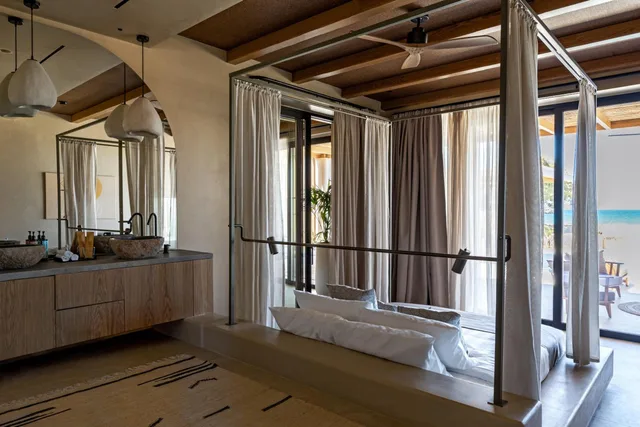 Villa, Sea Front, Indoor Jetted Tub, Private Pool، AKS MINOA PALACE HOTEL 8/10