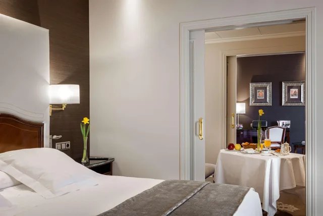 جناح كلوب جونيور، Wellington Hotel Spa Madrid 8/9