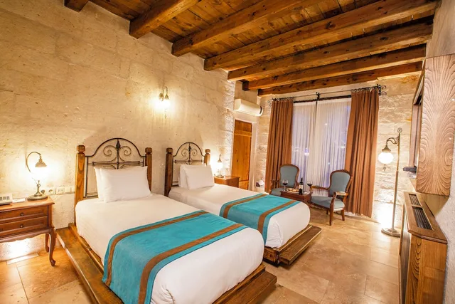 غرفة ديلوكس بسرير مزدوج بإطلالة على الفناء، Imperial Cave Hotel 4/10