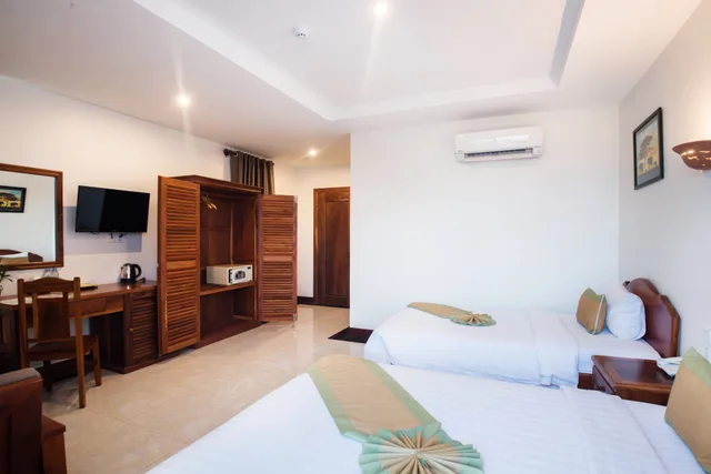 غرفة ديلوكس بسريرين منفصلين بإطلالة على المدينة، RELAX HOTEL 1/6