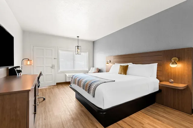 غرفة قياسية بسرير كينج، Maverick Hotel Eugene Near University, Ascend Hotel Collection 1/7