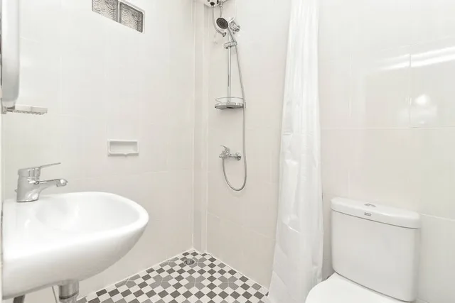 Reddoorz، Reddoorz Plus Near Jalan Imam Bonjol Denpasar 3/4