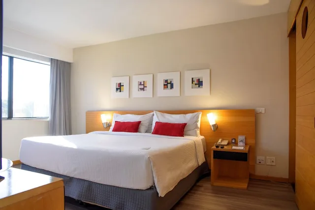 غرفة فاخرة بسرير كينج، Golden Tulip Brasilia Alvorada 8/10