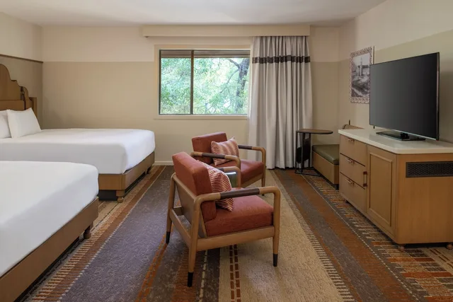 Junior Suite, 2 Queen Beds, Resort View، Chaminade Resort and Spa 2/6
