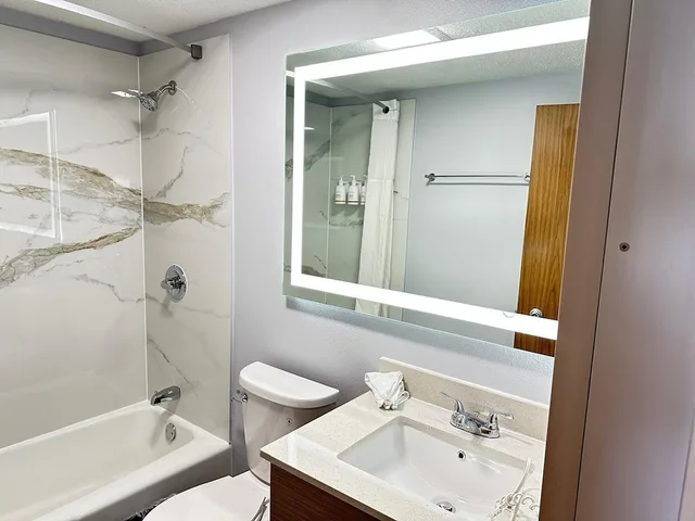 جناح بسرير كينج، Baymont by Wyndham Lexington 3/3
