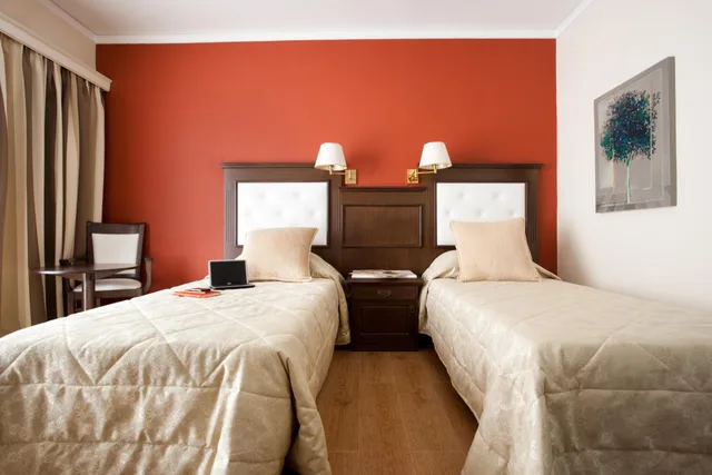 غرفة بسرير كينج، Achillion Palace 3/3