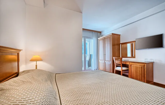 Gallery, Double Bed, Sea View، Hotel Villa Dvor 1/3