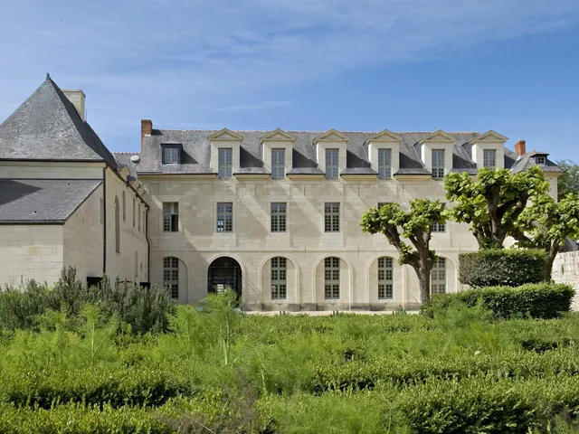 Suite, Murphy Bed, Sofa, Living Area، Fontevraud L Ermitage 1/1