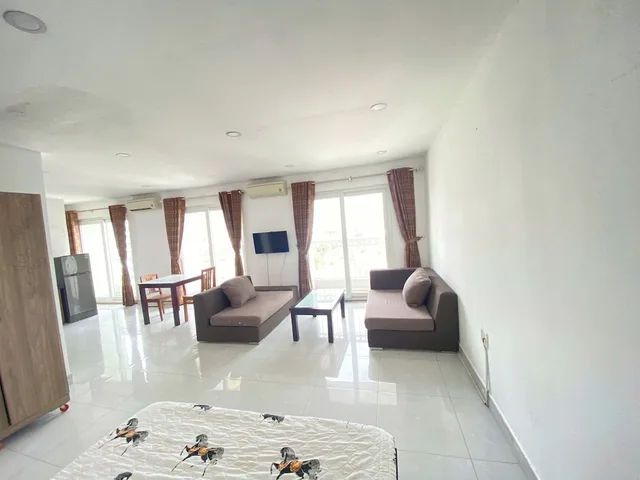 Standard, Queen Bed, White Diamond Hotel - Airport 3/4