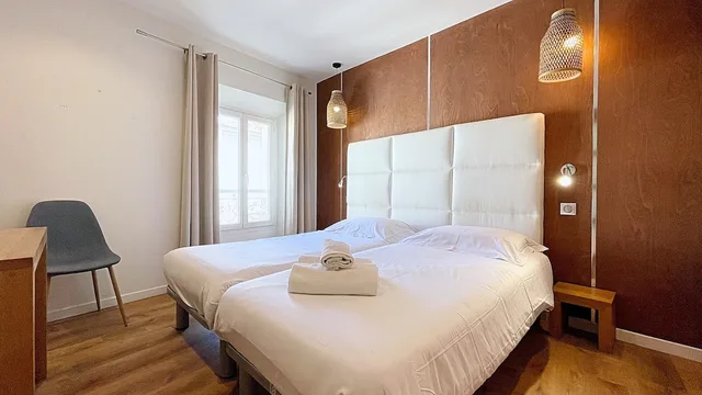 غرفة بسريرين منفصلين، Le Florian Hotel 4/9