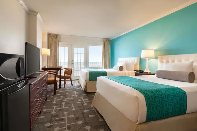 Room, 2 Double Beds, Ocean Front، Howard Johnson Plaza Hotel By Wyndham Ocean City Oceanfront 2/8