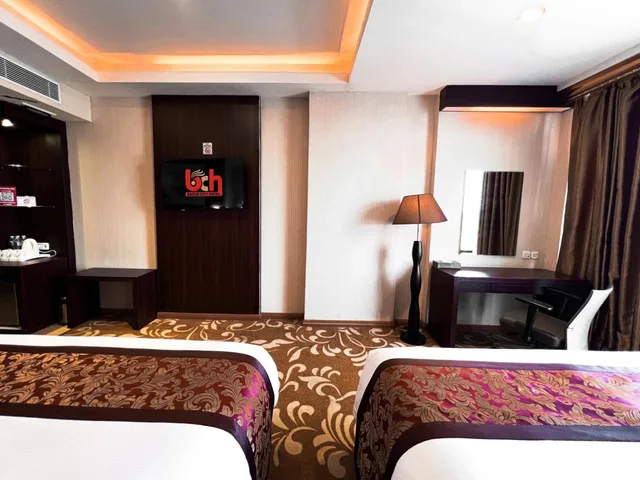 جناح غراند جونيور، Batam City Hotel 6/6