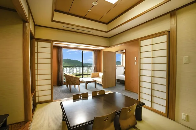 Japanese Western, Special, 4 Beds, Bathtub، Kamenoi Hotel Kochi 1/1