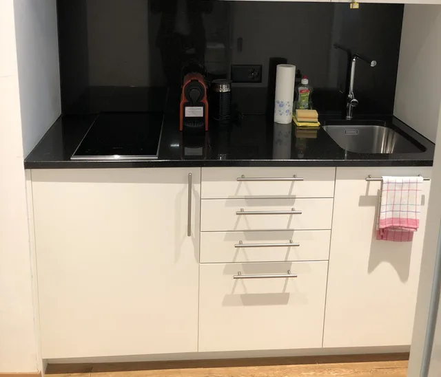 Apartment, 1 Single and 2 Double Beds، Residence Business Appartements 2/2