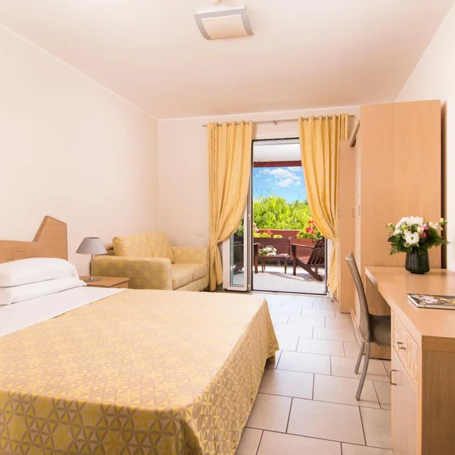 غرفة عائلية، Calane Resort 2/2