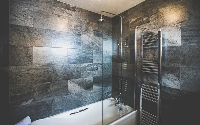 غرفة بسرير كينج، Royal George Hotel 3/3